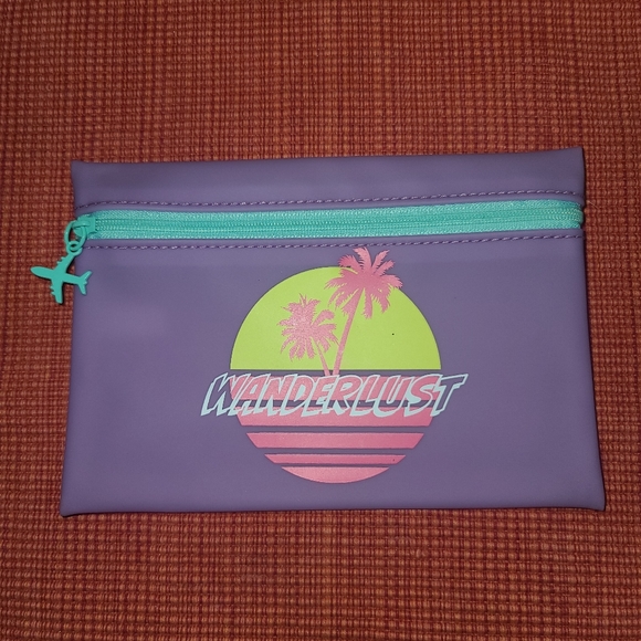 4 NEW IPSY MAKEP, BAGS,CLUTCH, WRISTLET, WALLET, (CARRY A PHONE). BEACHY, GIFT - Picture 7 of 9